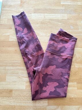 Lululemon leggings size 6